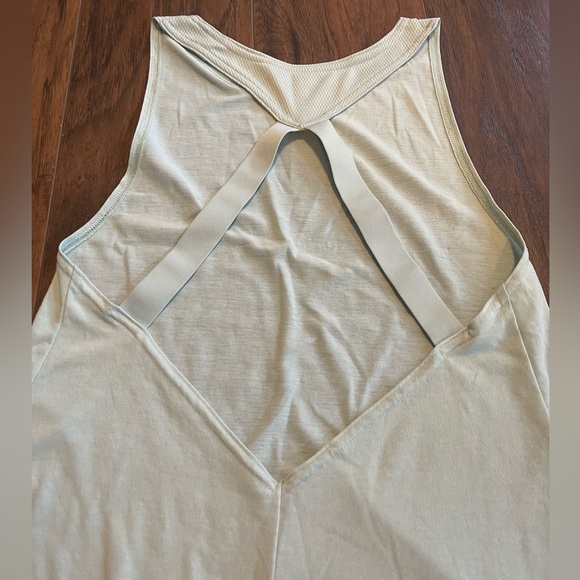 Mint green Adidas open back work out tank top - Picture 4 of 6
